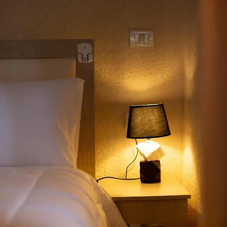 Lika Guest house Korce